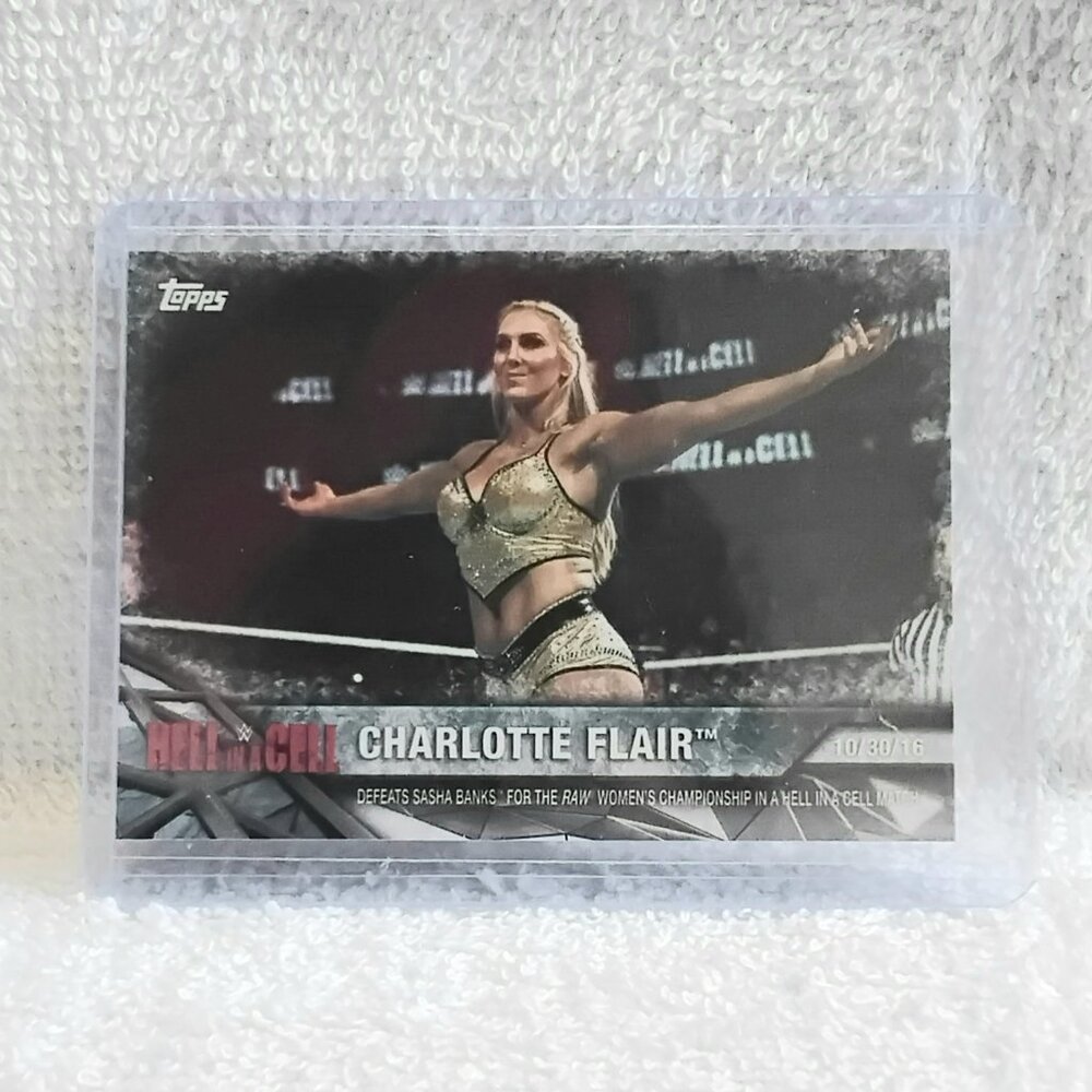 5/$20 Mint 2017 Topps Charlotte Flair WWE/NXT Hell In A Cell Divas Card WWE-12!!